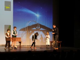 2025 - Christkindlmarkt Unterföhring: "Wenn ein Stern vom Himmel fällt"