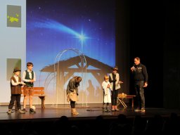 2025 - Christkindlmarkt Unterföhring: "Wenn ein Stern vom Himmel fällt"