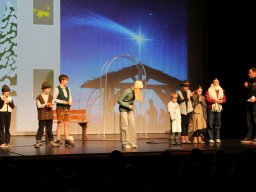 2025 - Christkindlmarkt Unterföhring: "Wenn ein Stern vom Himmel fällt"