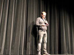 2025 - Christkindlmarkt Unterföhring: "Wenn ein Stern vom Himmel fällt"